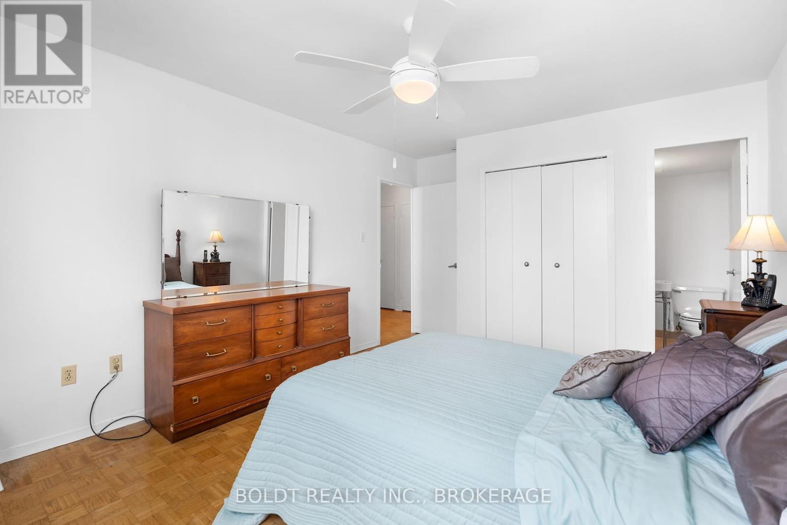 902 - 35 Towering Heights Boulevard, St. Catharines (Glendale/glenridge), Ontario  L2T 3G8 - Photo 18 - X12205729