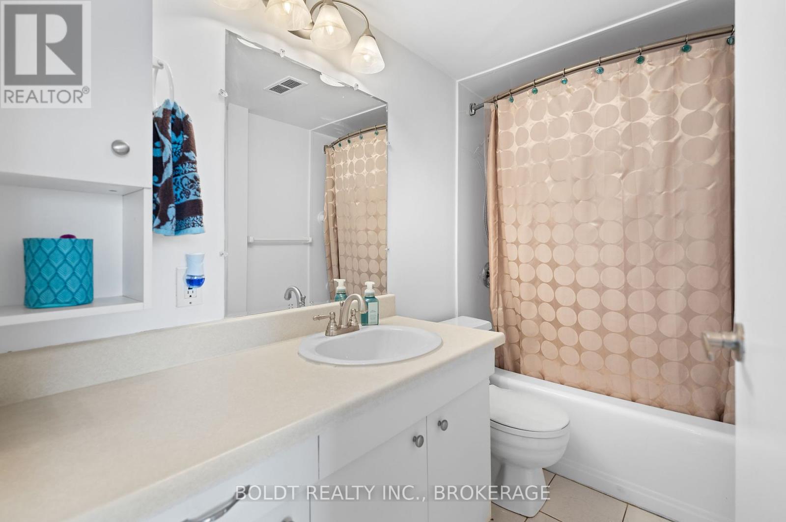 902 - 35 Towering Heights Boulevard, St. Catharines (Glendale/glenridge), Ontario  L2T 3G8 - Photo 24 - X12205729