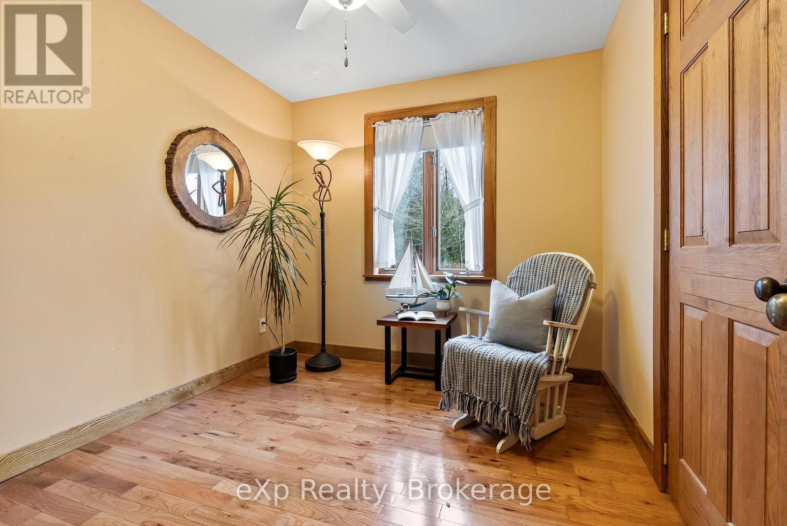 5 15th Avenue, South Bruce Peninsula, Ontario  N0H 2T0 - Photo 20 - X12109285