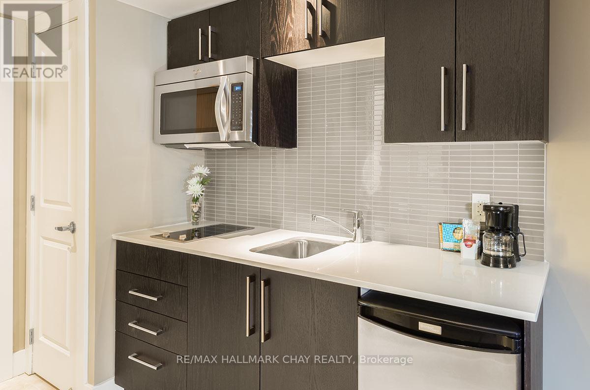 2311/13 - 9 Harbour Street E, Collingwood, Ontario  L9Y 5C5 - Photo 15 - S12222241