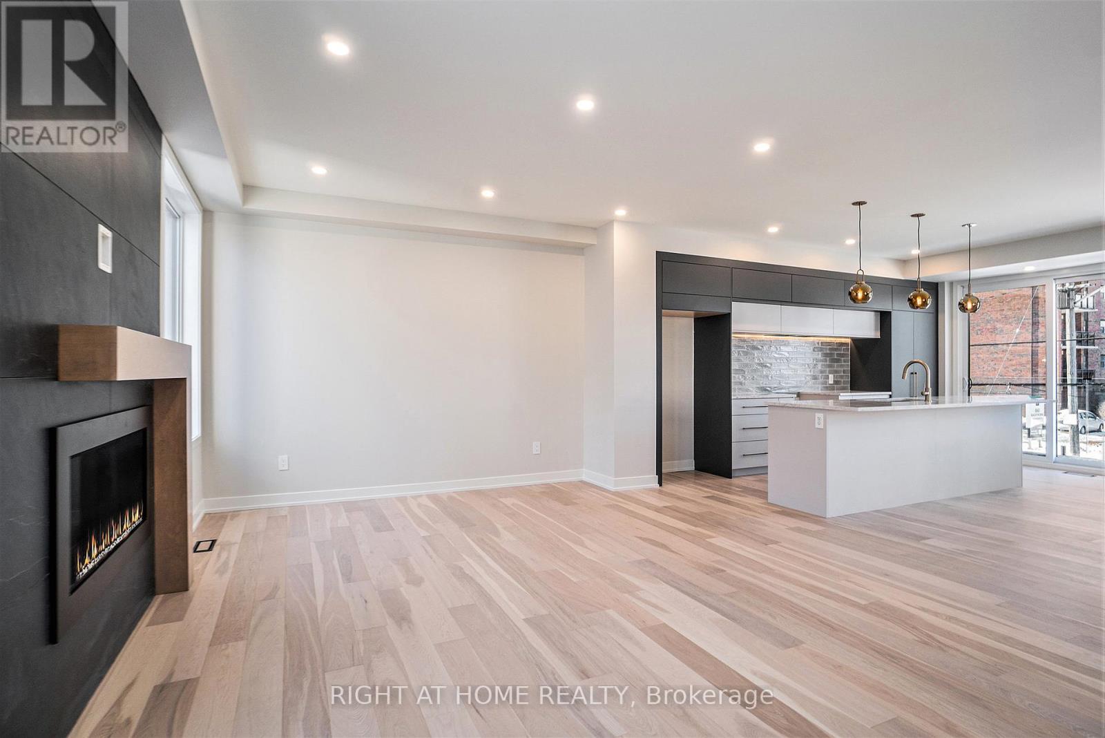 Property at 581 CODD'S ROAD N image 4