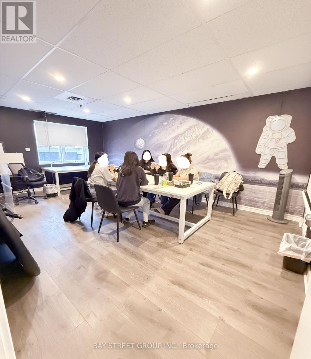 203-204 - 9005 Leslie Street, Richmond Hill (Beaver Creek Business Park), Ontario  L4B 1G7 - Photo 11 - N12222275