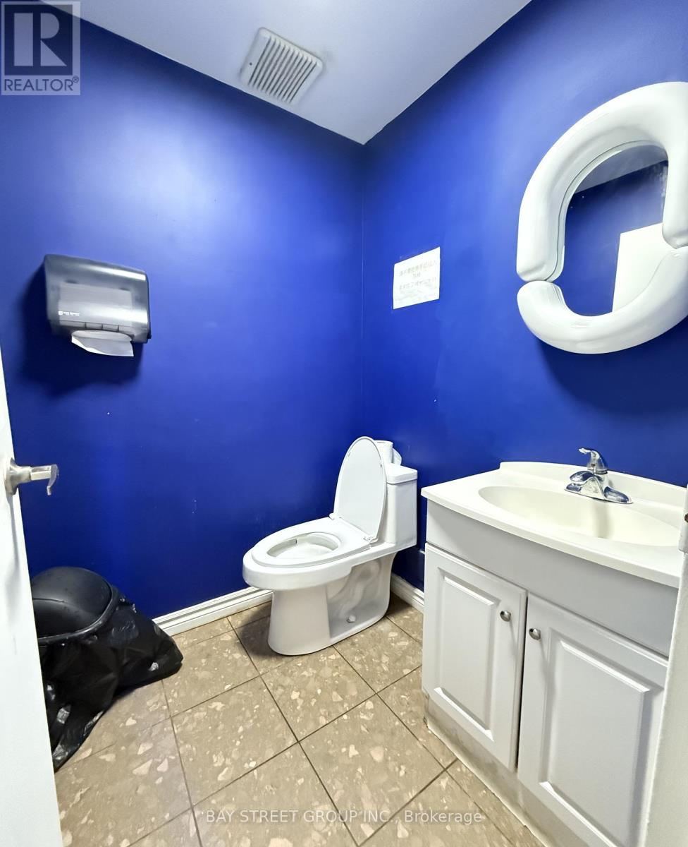 203-204 - 9005 Leslie Street, Richmond Hill (Beaver Creek Business Park), Ontario  L4B 1G7 - Photo 19 - N12222275