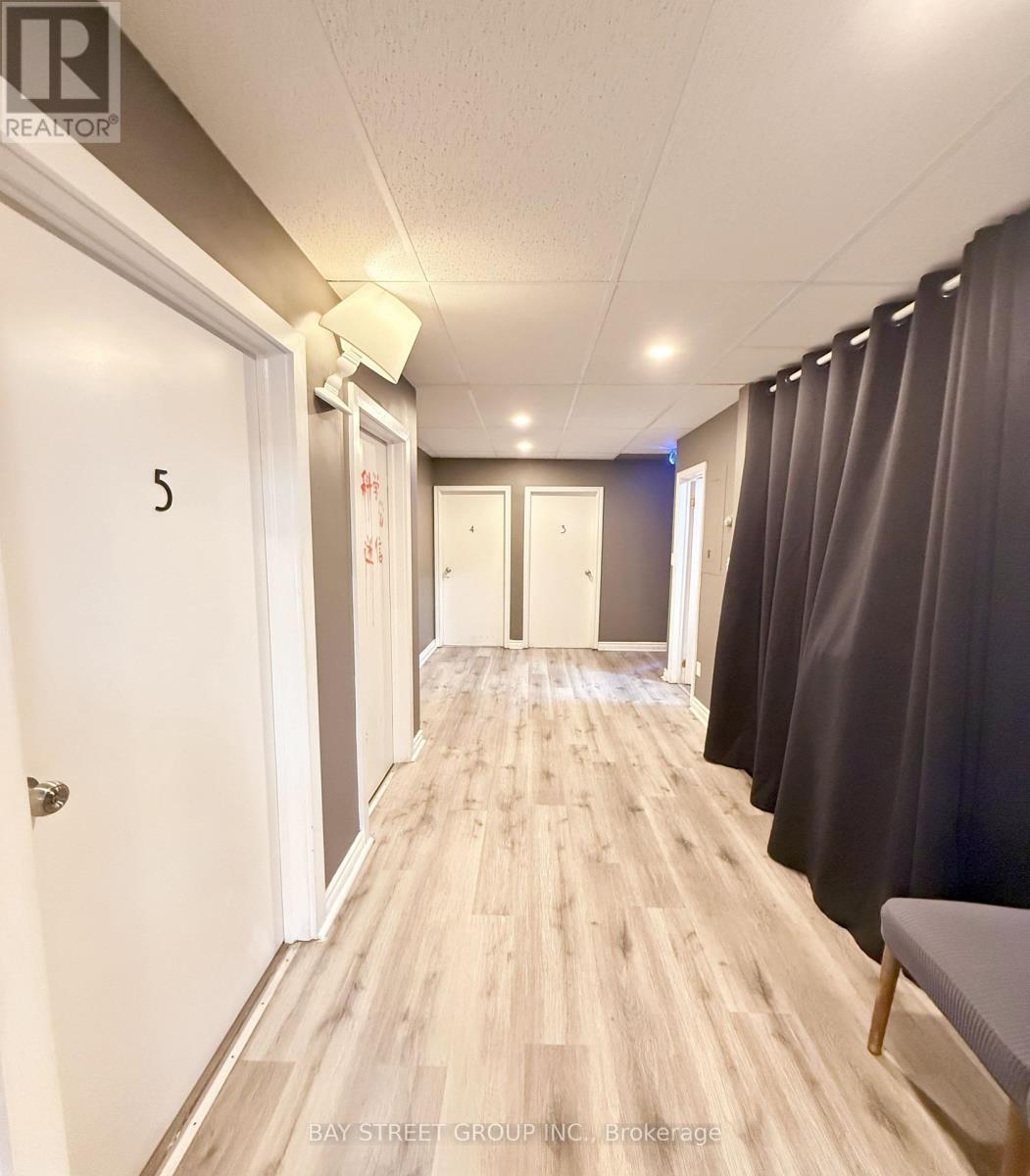 203-204 - 9005 Leslie Street, Richmond Hill (Beaver Creek Business Park), Ontario  L4B 1G7 - Photo 22 - N12222275