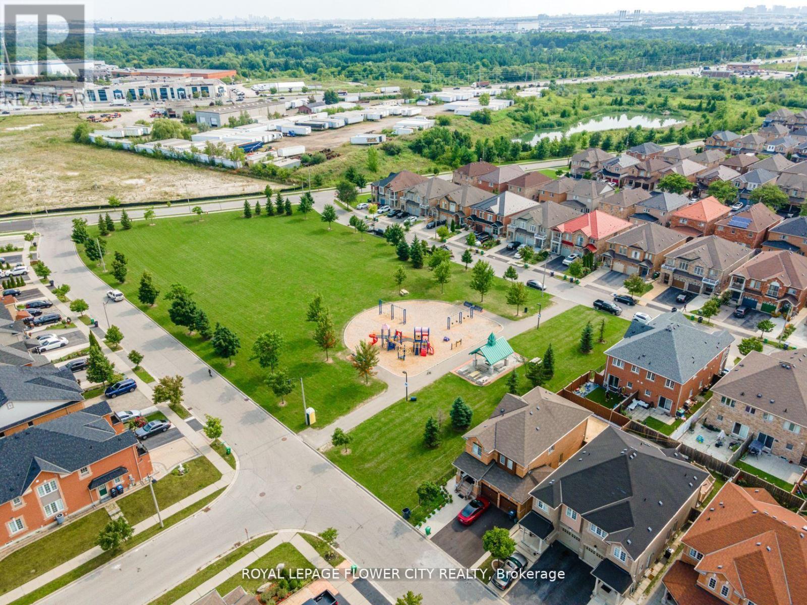 14 Faye Street, Brampton (Bram East), Ontario  L6P 4M9 - Photo 28 - W12222290