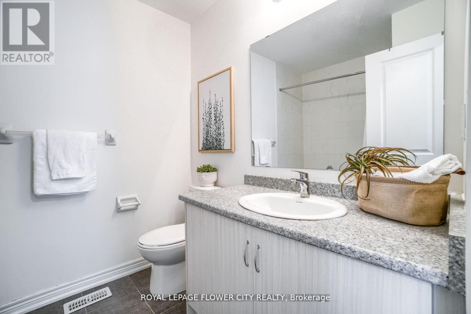 14 Faye Street, Brampton (Bram East), Ontario  L6P 4M9 - Photo 31 - W12222290