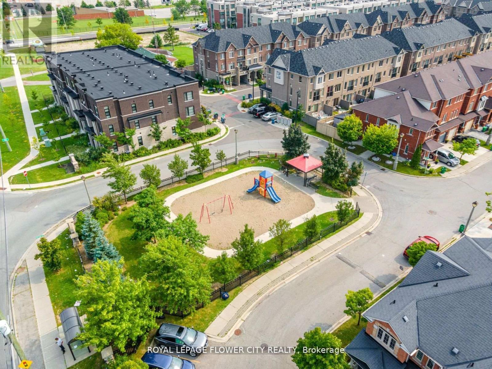 14 Faye Street, Brampton (Bram East), Ontario  L6P 4M9 - Photo 39 - W12222290