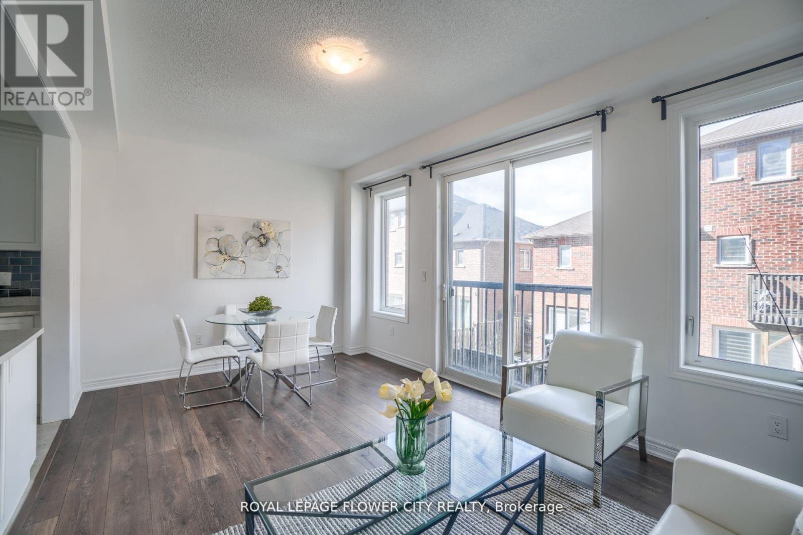14 Faye Street, Brampton (Bram East), Ontario  L6P 4M9 - Photo 8 - W12222290