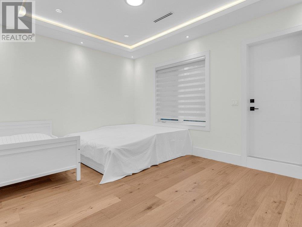 Listing Picture 24 of 40 : 3771 BOWEN DRIVE, Richmond / 烈治文 - 魯藝地產 Yvonne Lu Group - MLS Medallion Club Member