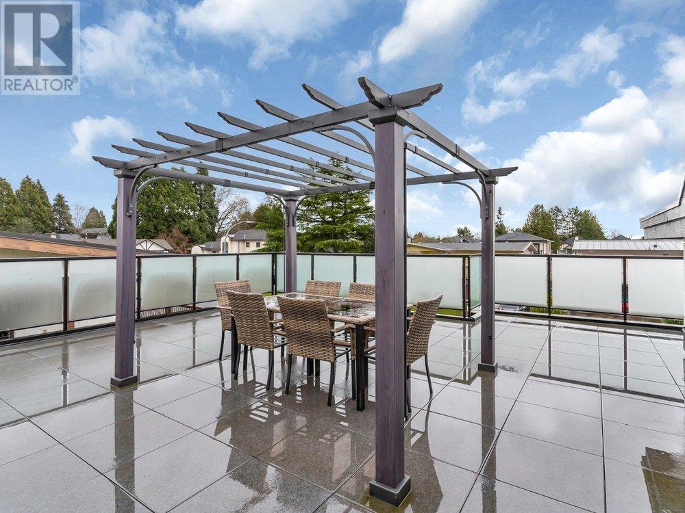 Listing Picture 32 of 40 : 3771 BOWEN DRIVE, Richmond / 烈治文 - 魯藝地產 Yvonne Lu Group - MLS Medallion Club Member