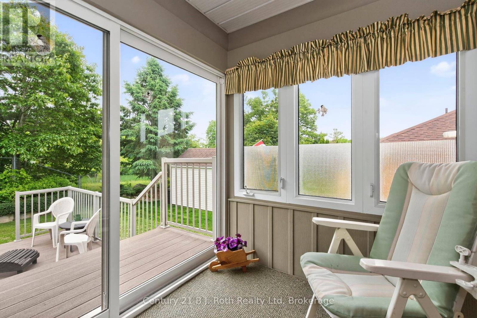 67 James Street, Penetanguishene, Ontario  L9M 2H8 - Photo 19 - S12222361