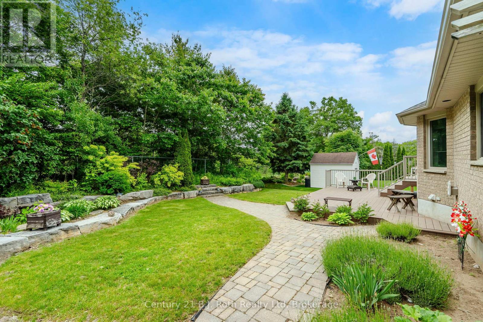 67 James Street, Penetanguishene, Ontario  L9M 2H8 - Photo 36 - S12222361