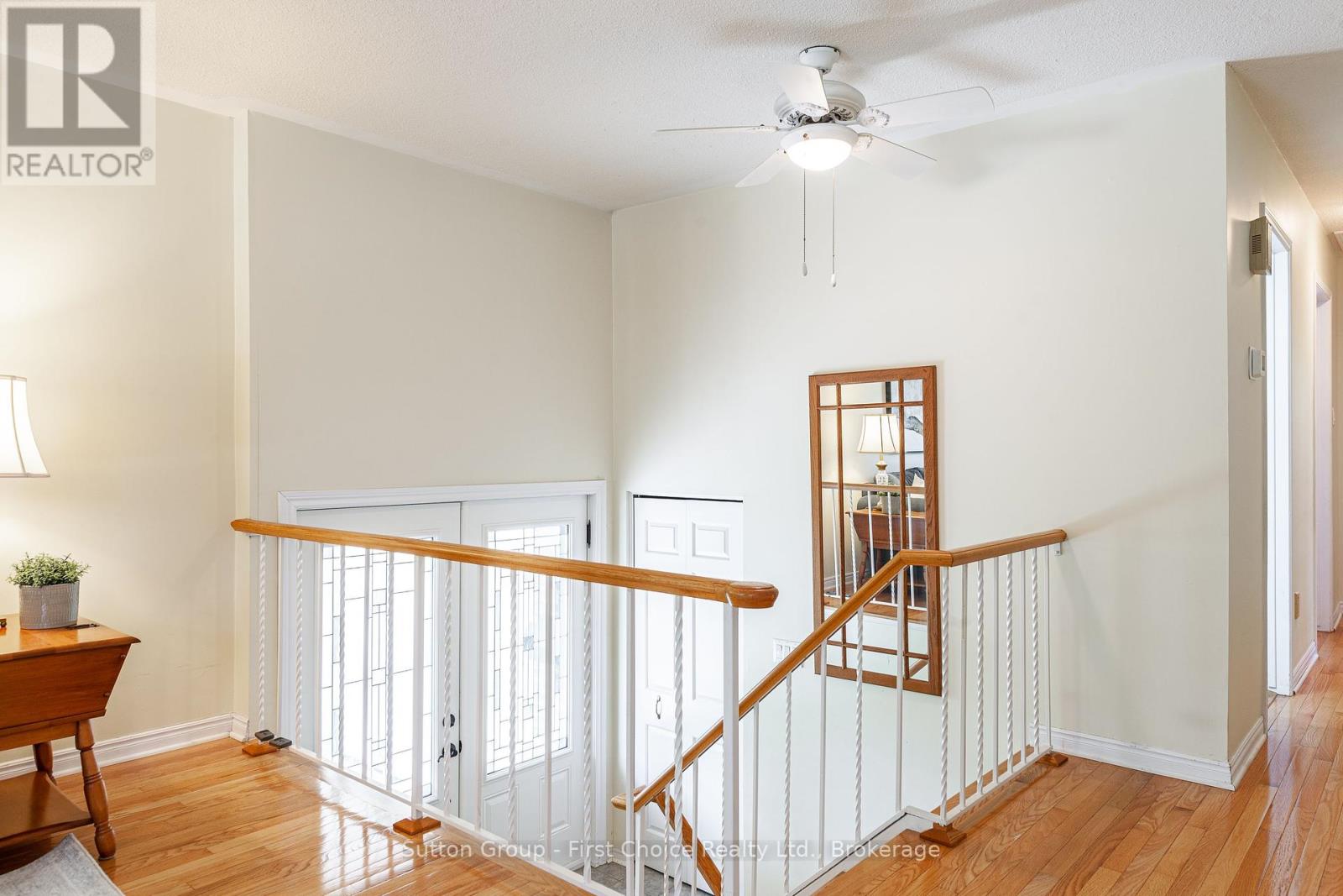 Property at 142 KENNER CRESCENT image 4