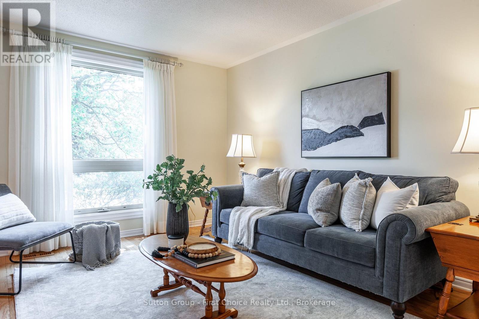142 Kenner Crescent, Stratford, Ontario  N5A 7H2 - Photo 6 - X12222370