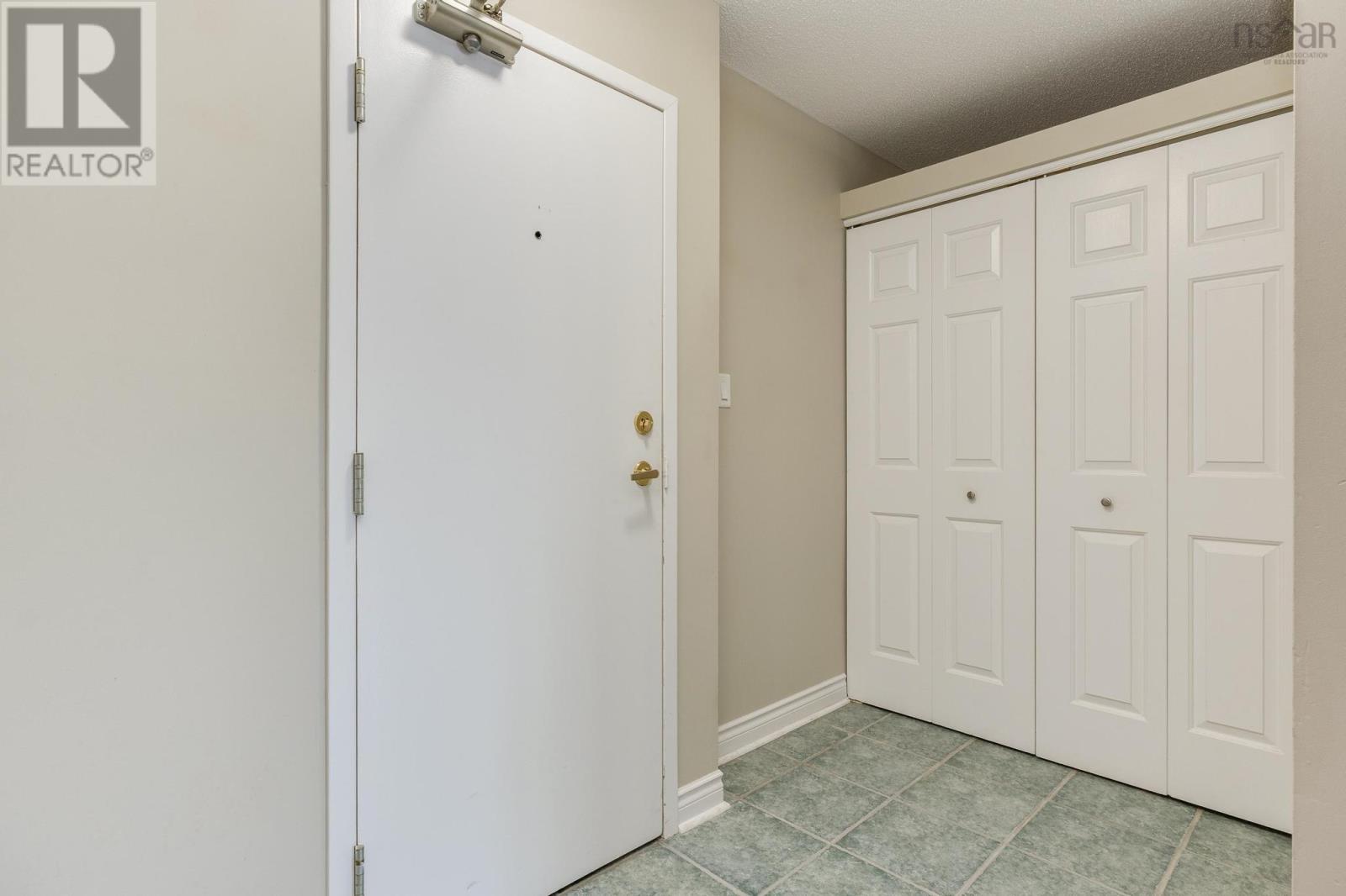 Property at 205 64 Cumberland Drive image 5