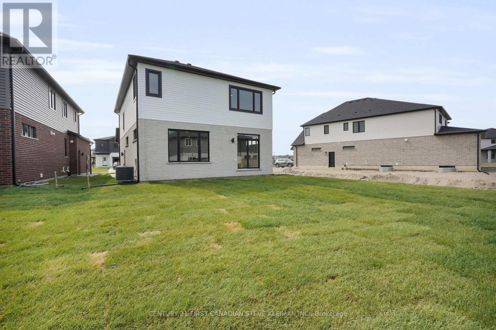 1327 Bush Hill Link, London North, Ontario  N6G 0X6 - Photo 37 - X12222397