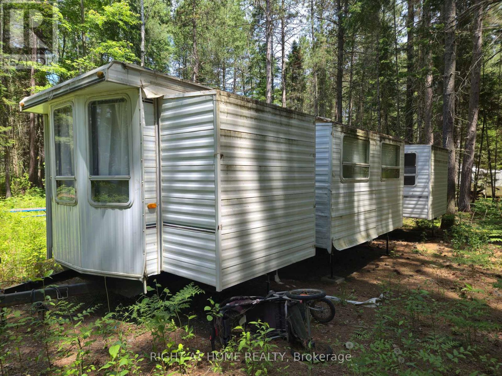 66 Ginza Street, Greater Madawaska, Ontario  K0J 2R0 - Photo 8 - X12222368