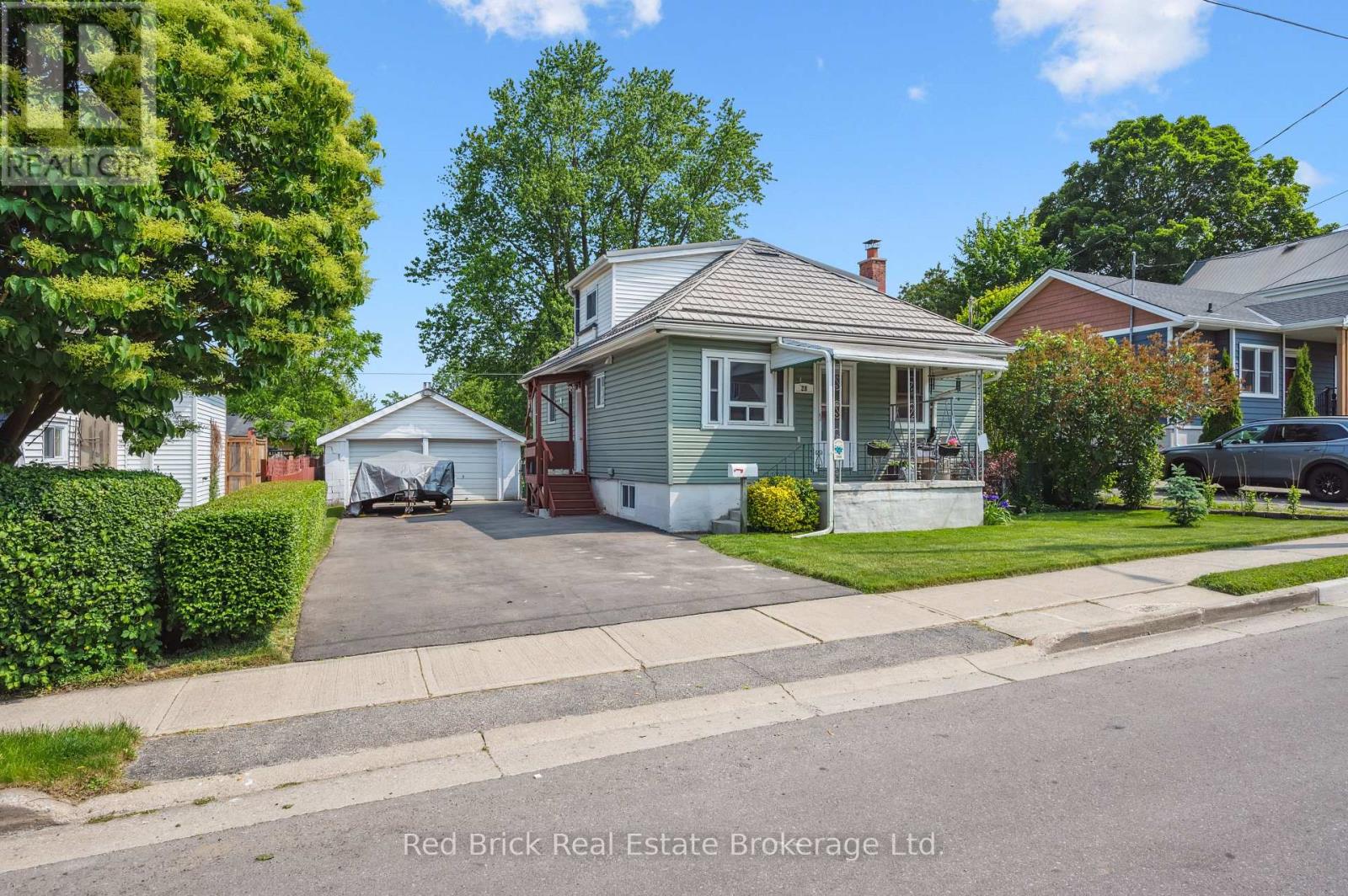 Property at 28 BARTON STREET image 3