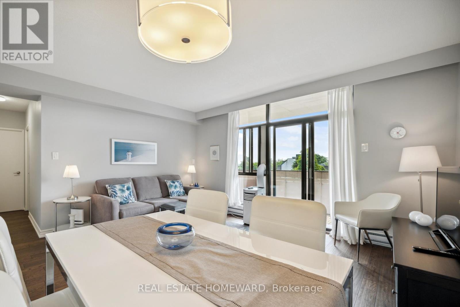 Property at 5-603 - 50 OLD KINGSTON ROAD image 3