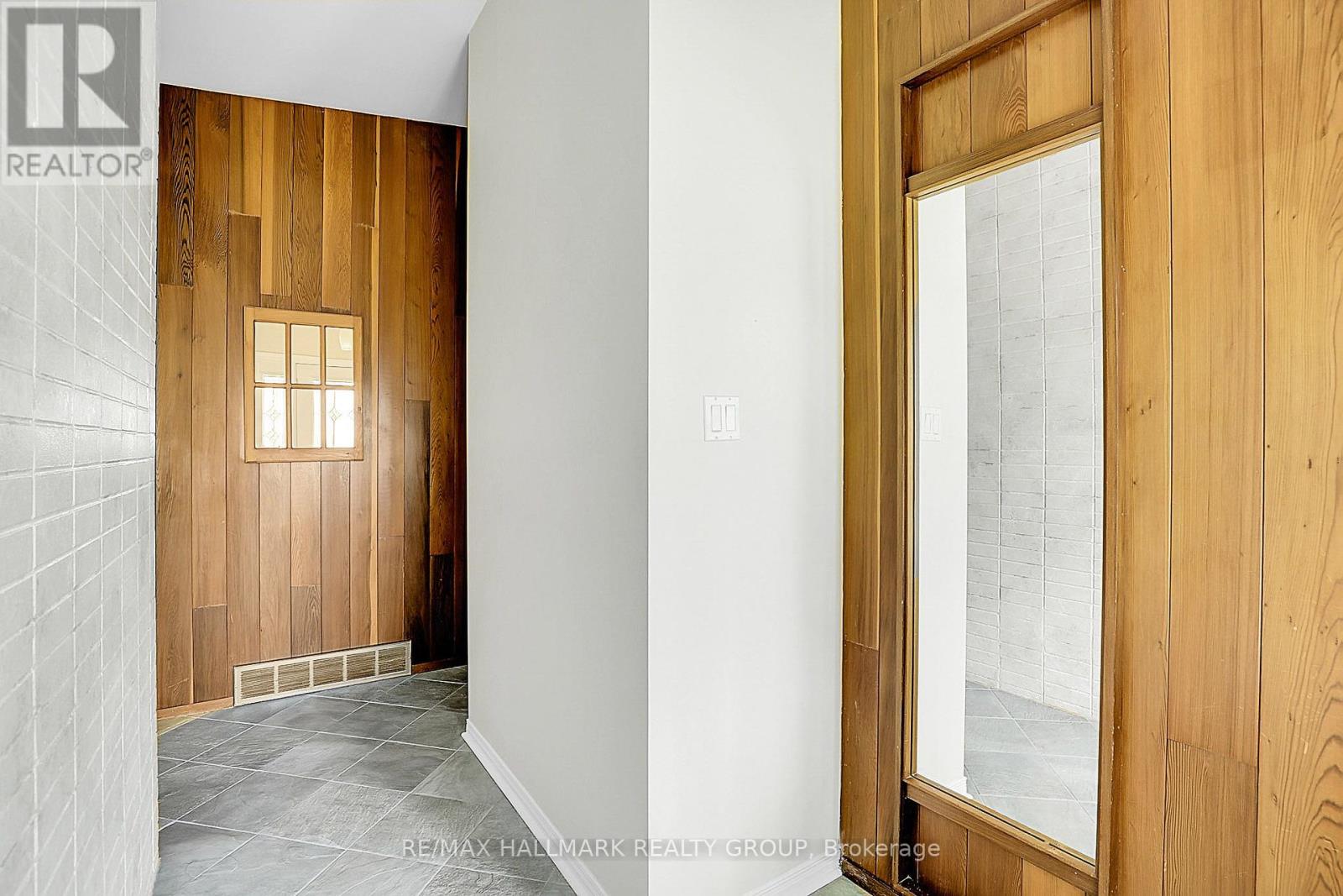 Property at 1252 BONNIE CRESCENT image 4