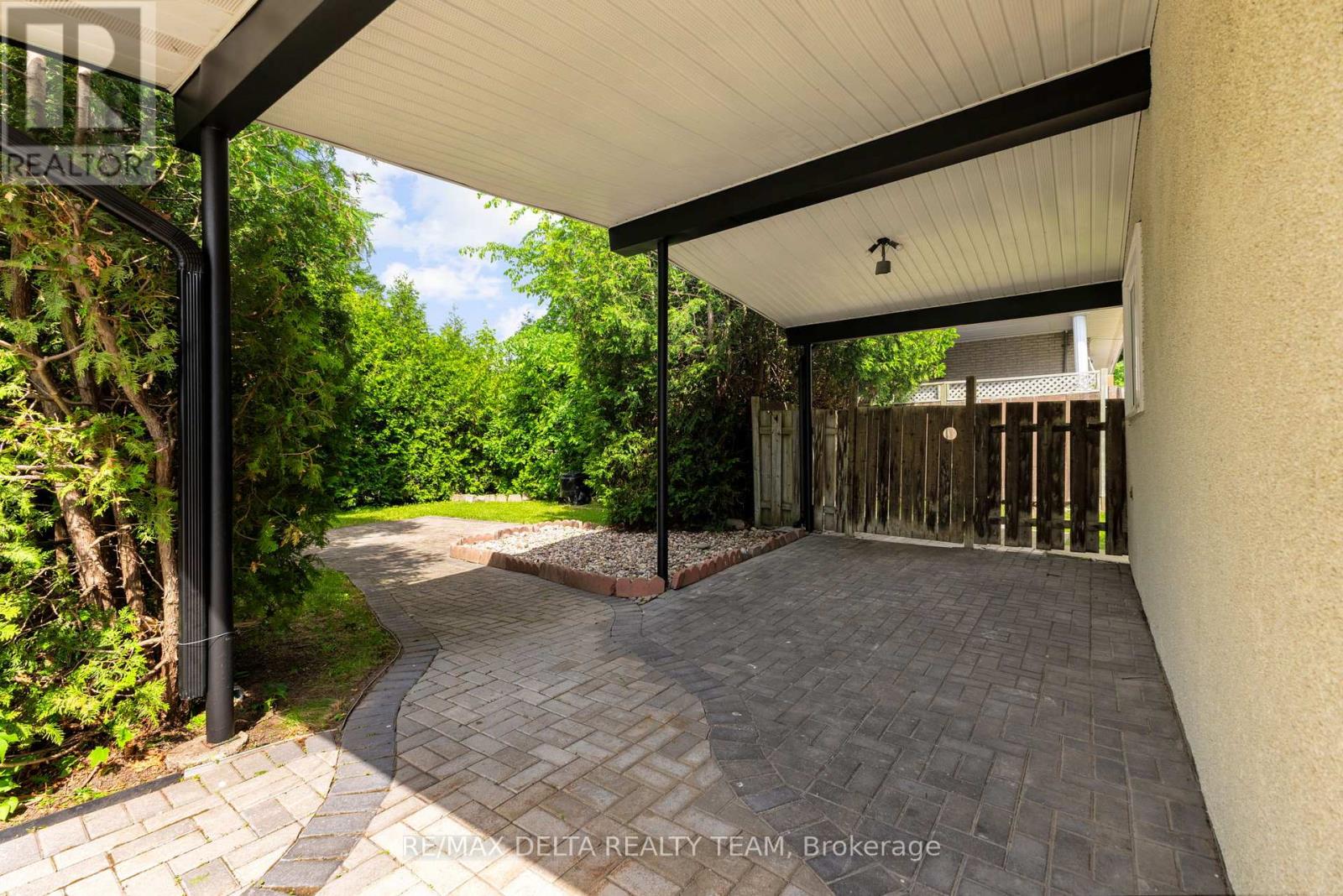 Property at 239 TOMPKINS AVENUE image 3