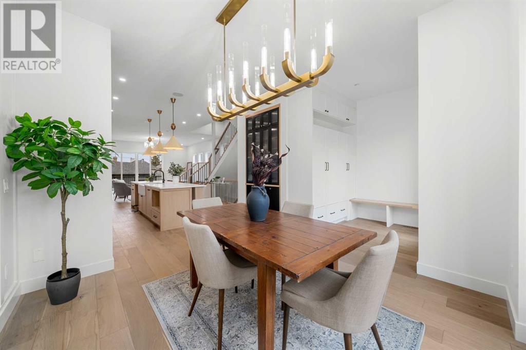 Property at 2108 29 Avenue SW image 3