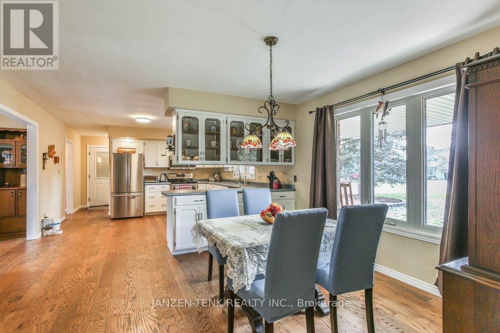 37456 Talbot Line, Southwold (Frome), Ontario  N0L 2E0 - Photo 13 - X12222458