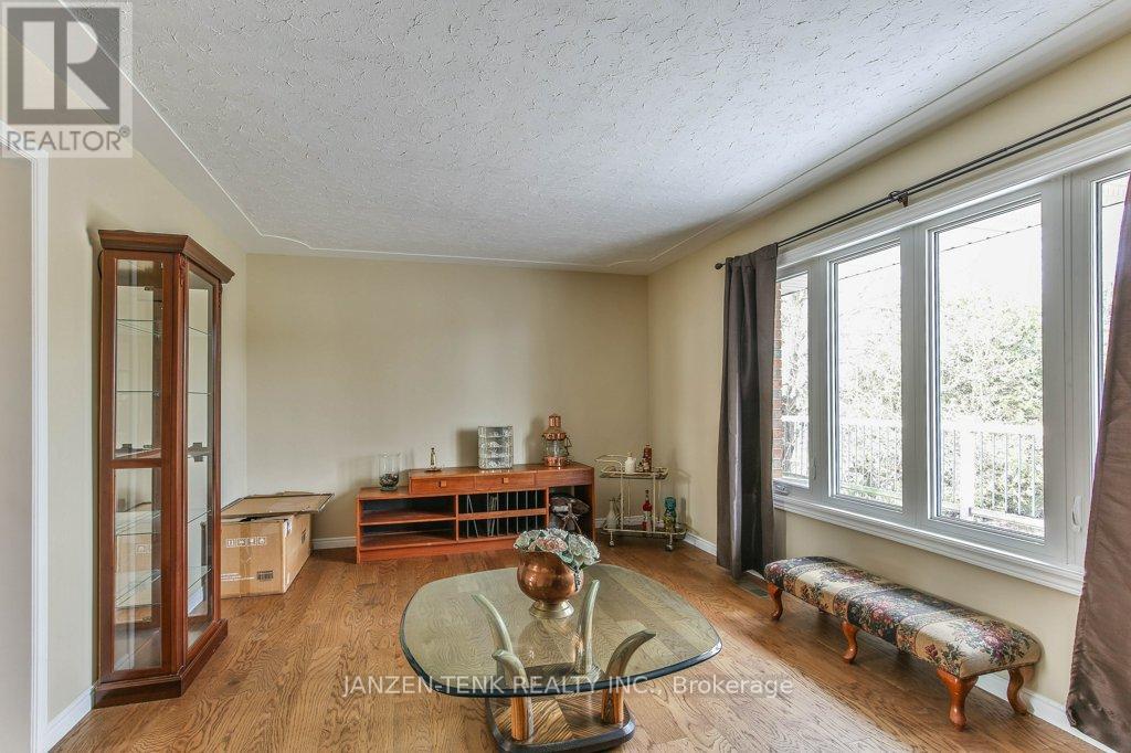 37456 Talbot Line, Southwold (Frome), Ontario  N0L 2E0 - Photo 16 - X12222458
