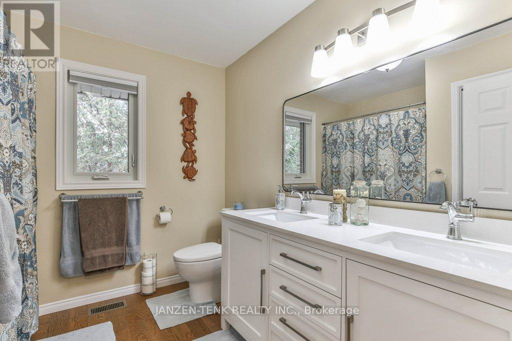 37456 Talbot Line, Southwold (Frome), Ontario  N0L 2E0 - Photo 22 - X12222458