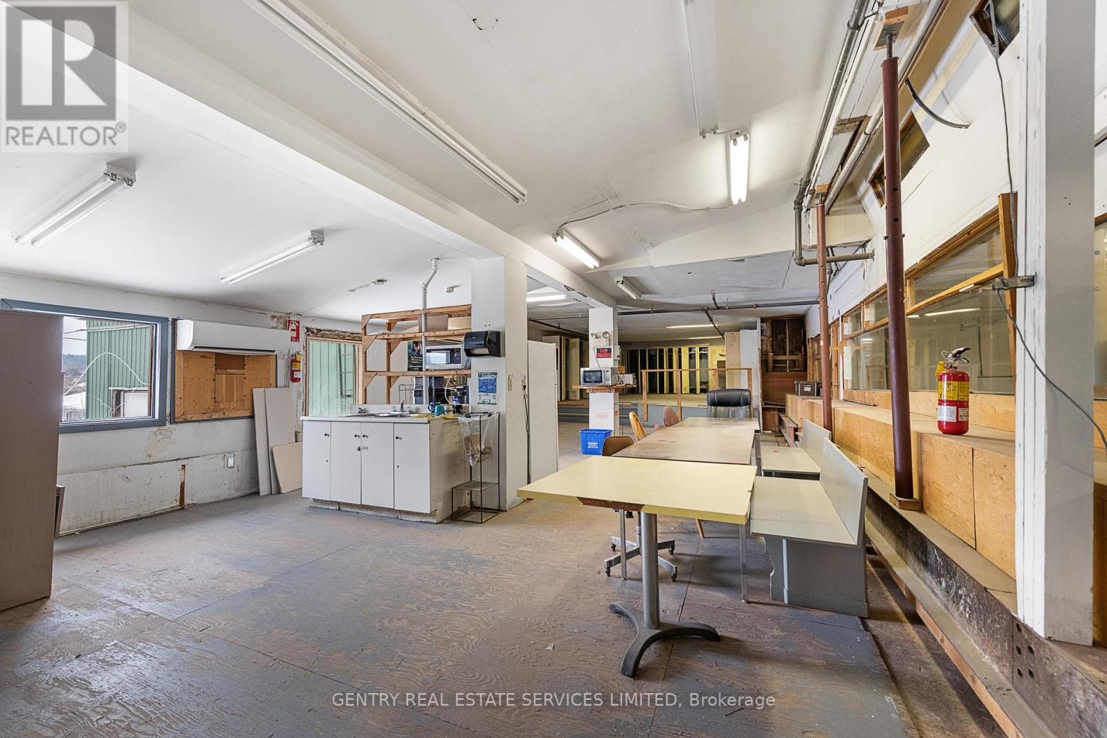 14 Conway Street, Madawaska Valley, Ontario  K0J 1B0 - Photo 31 - X12222509