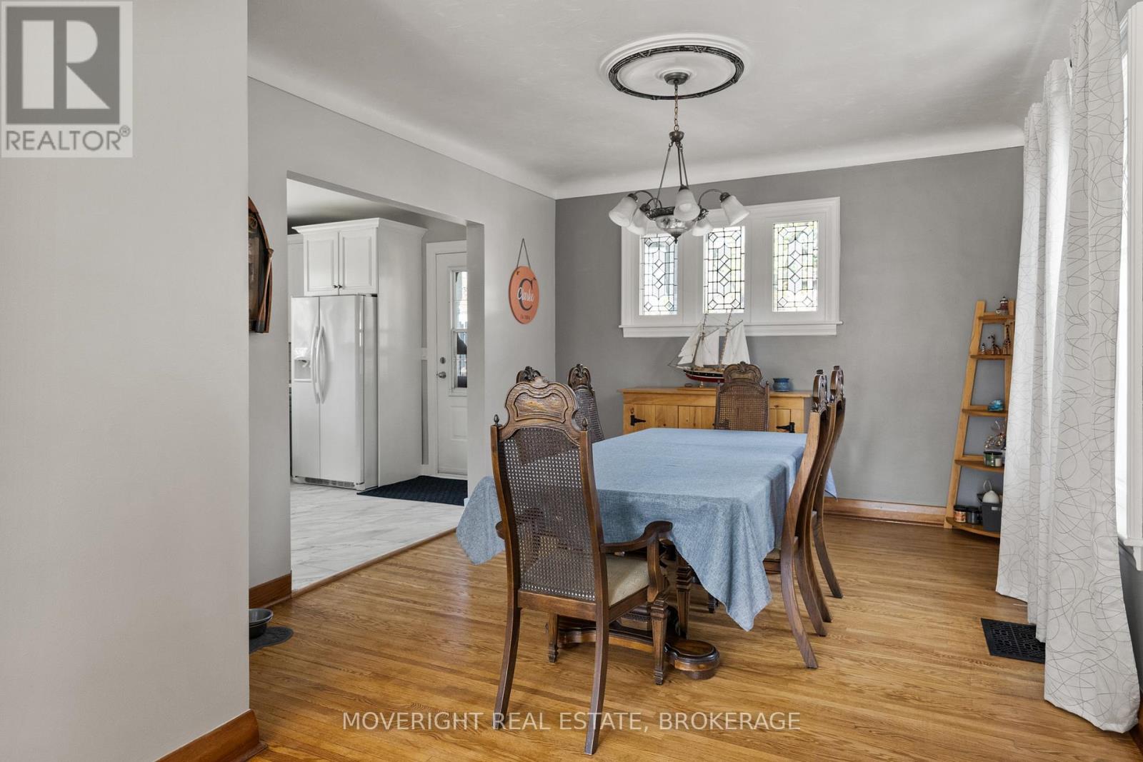 6280 Dawlish Avenue, Niagara Falls, Ontario  L2G 4J9 - Photo 17 - X12222466