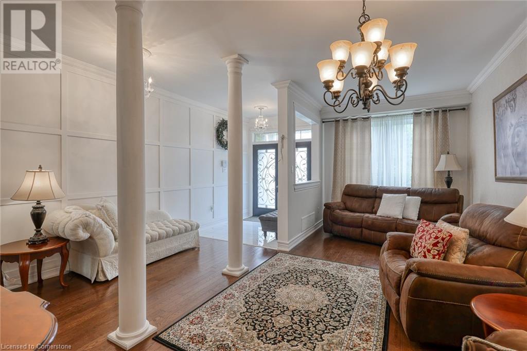 Property at 37 LAMBERT Crescent image 3
