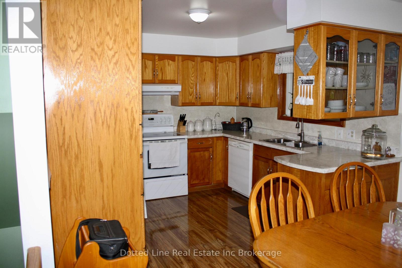 15 - 214 South Street W, Aylmer, Ontario  N5H 3E6 - Photo 8 - X12222508