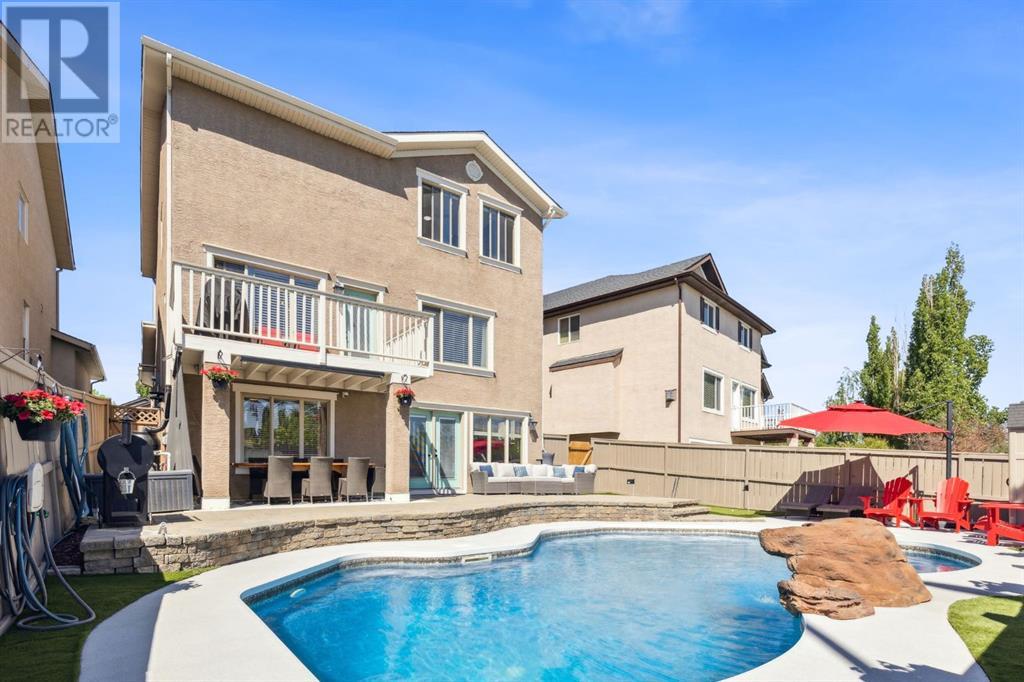 Property at 316 Everbrook Way SW image 1
