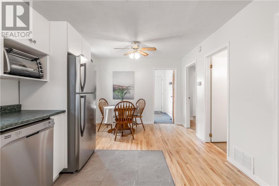 Property at 154 Walter Avenue image 5