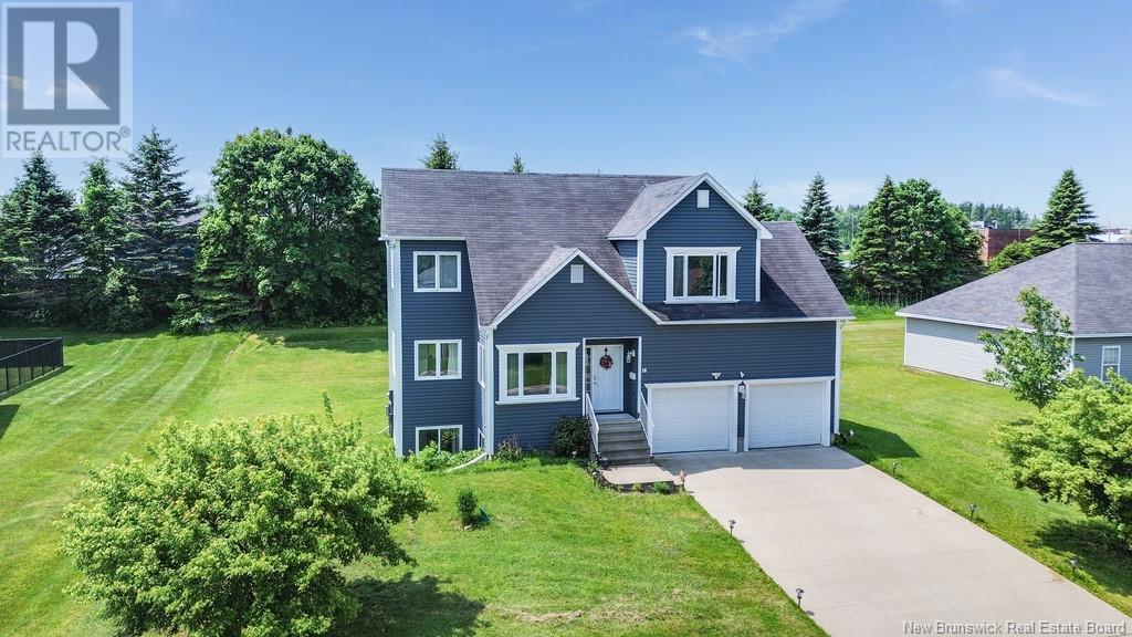 Property at 16 Howe Crescent image 2
