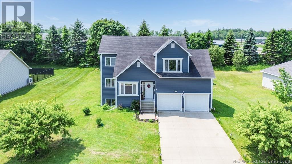 Property at 16 Howe Crescent image 3