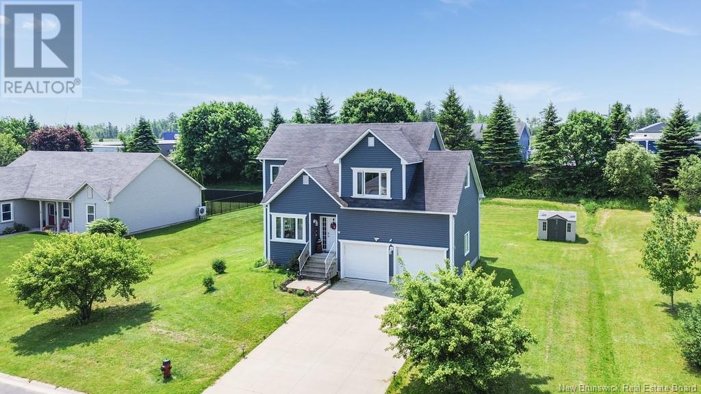 Property at 16 Howe Crescent image 4