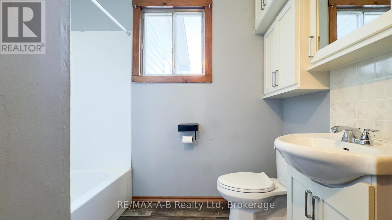 156701 15th Line, Zorra, Ontario  N0M 2G0 - Photo 14 - X12129503