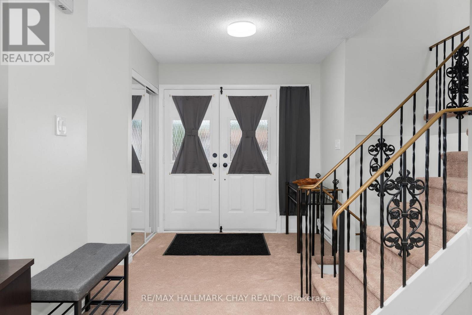Property at 38 LANKIN BOULEVARD image 4