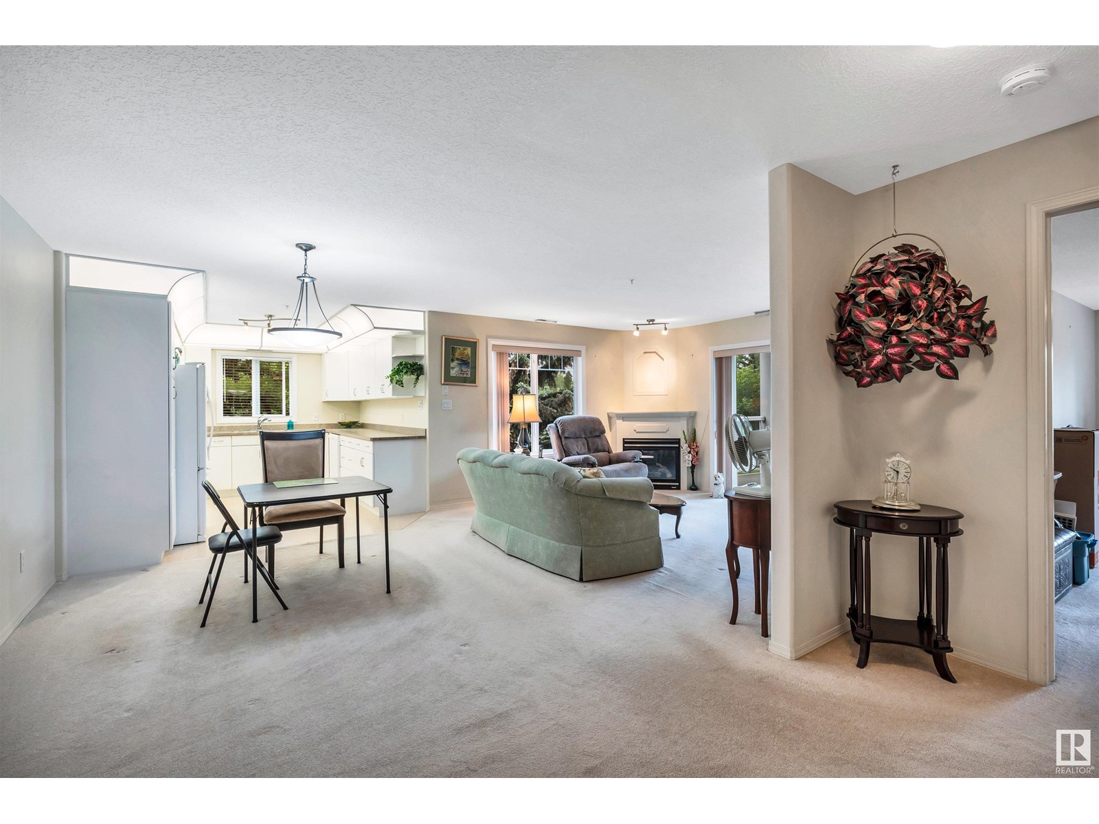 Property at #302 78A MCKENNEY AV image 4