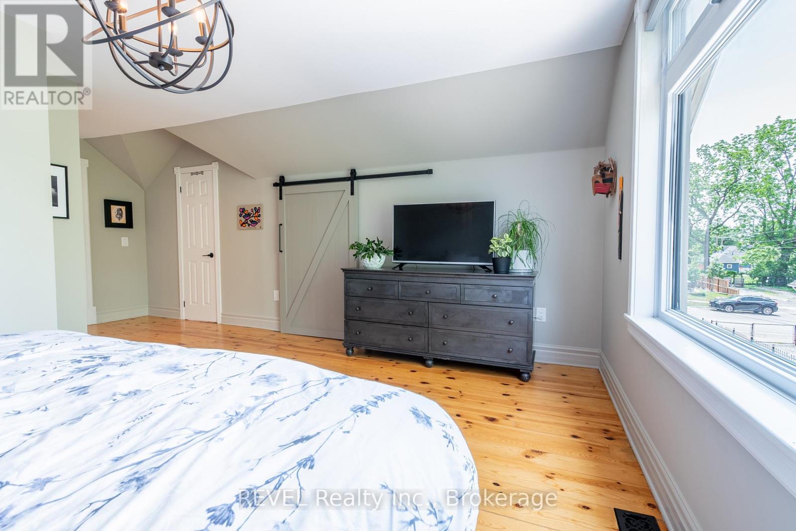 140 West Street, Port Colborne, Ontario  L3K 4E1 - Photo 23 - X12222604