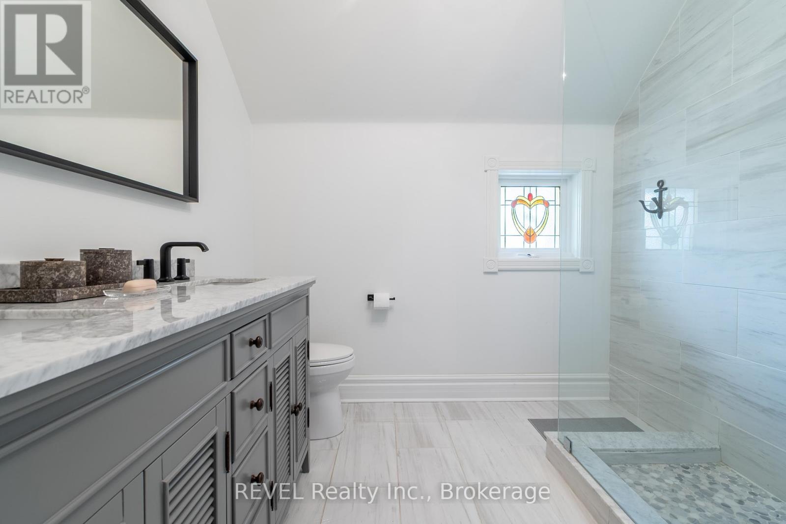 140 West Street, Port Colborne, Ontario  L3K 4E1 - Photo 24 - X12222604