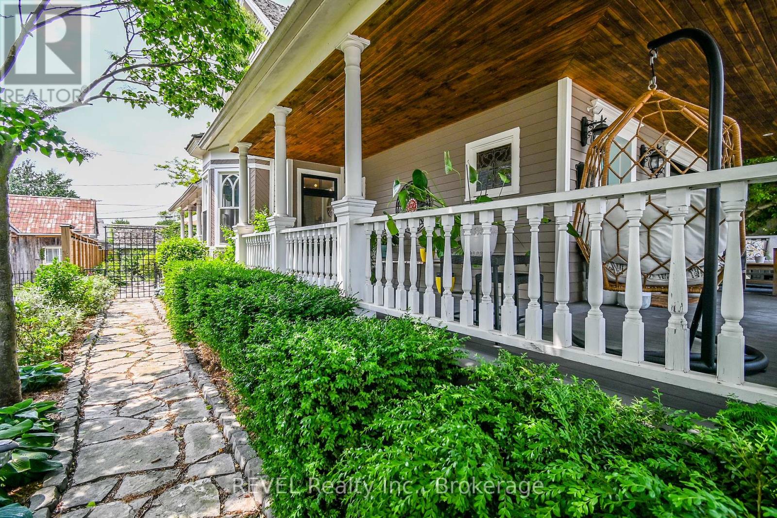140 West Street, Port Colborne, Ontario  L3K 4E1 - Photo 37 - X12222604