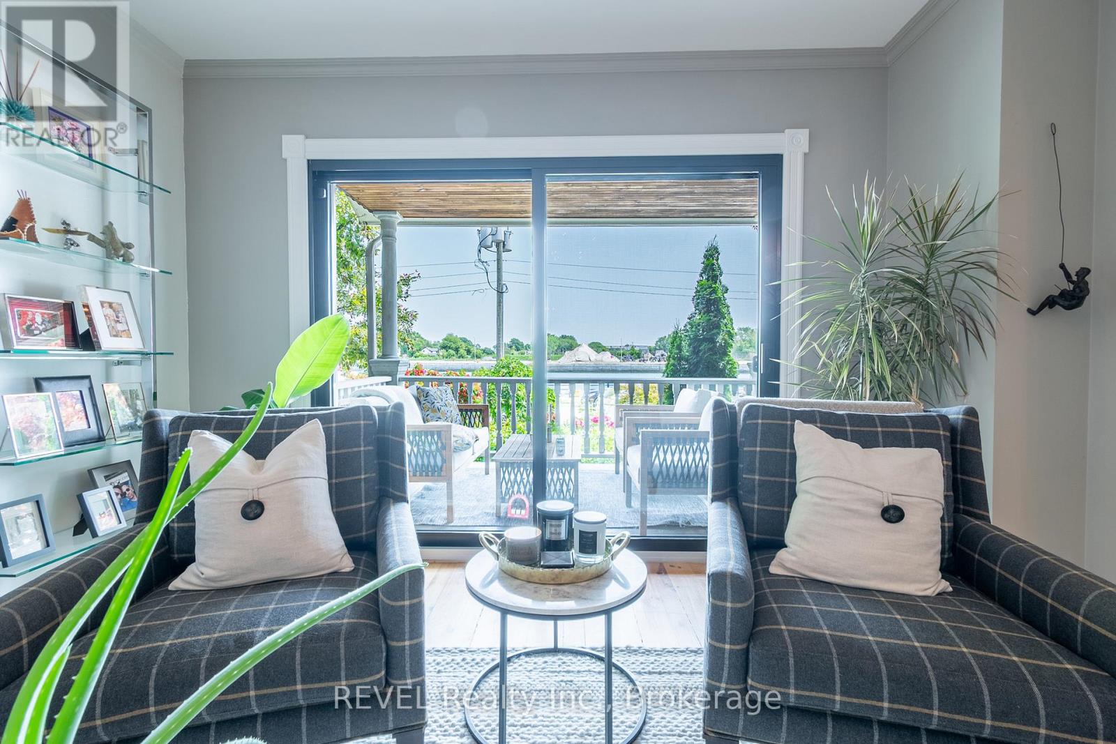 140 West Street, Port Colborne, Ontario  L3K 4E1 - Photo 8 - X12222604