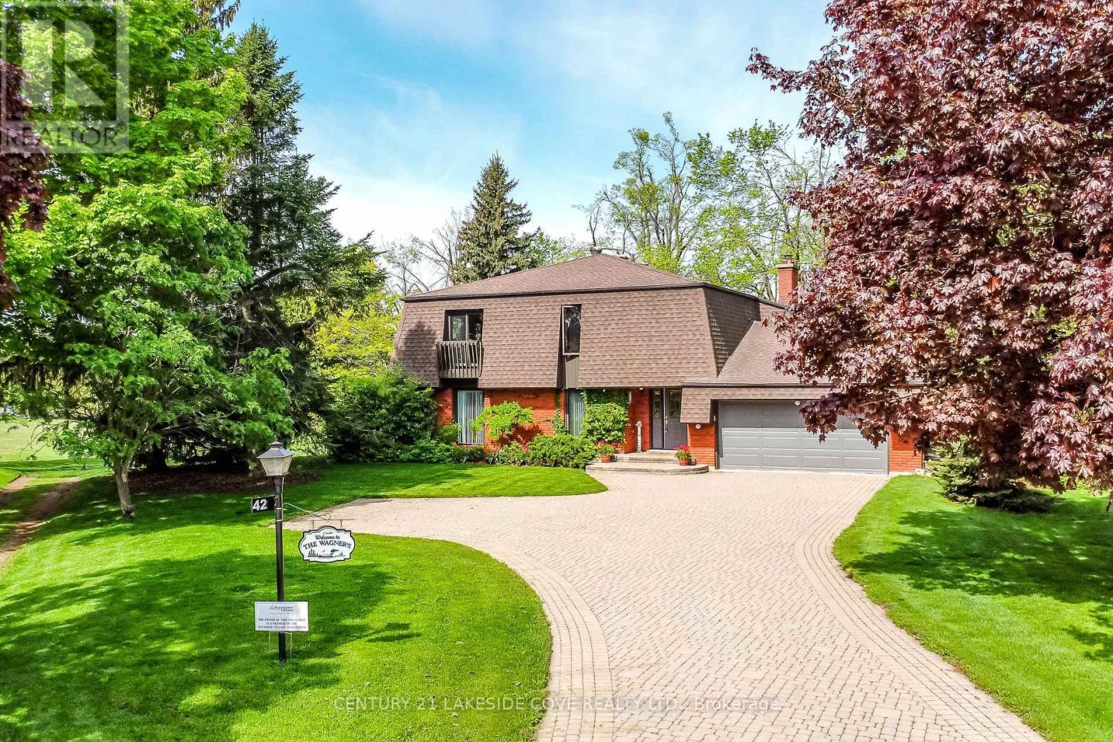 Property at 42 THICKETWOOD PLACE image 1