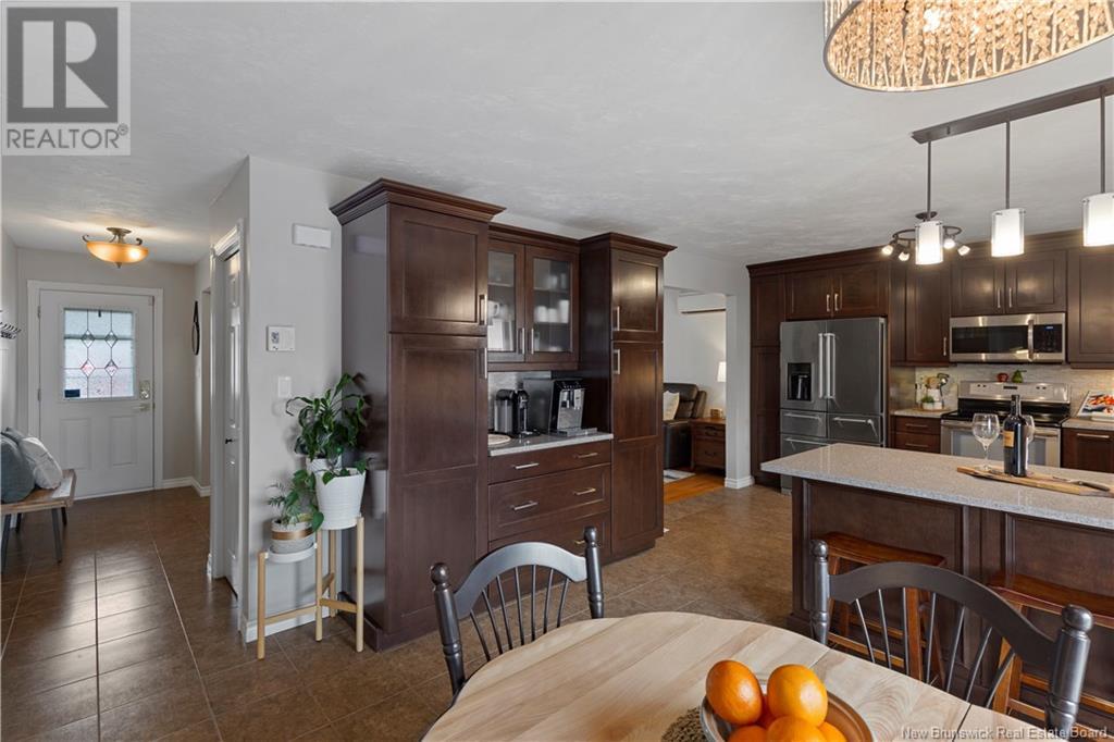 Property at 80 Noble Crescent image 2