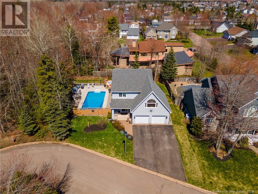 Property at 11 Hazelwood Court image 1