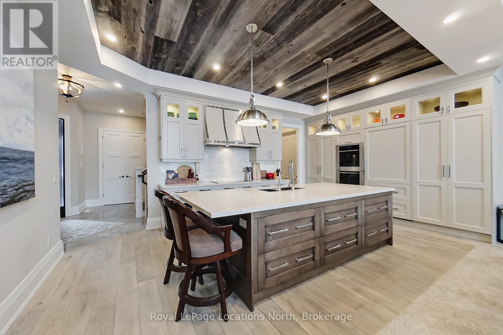 129 Georgian Bay Lane, Blue Mountains, Ontario  N0H 1J0 - Photo 17 - X12218042