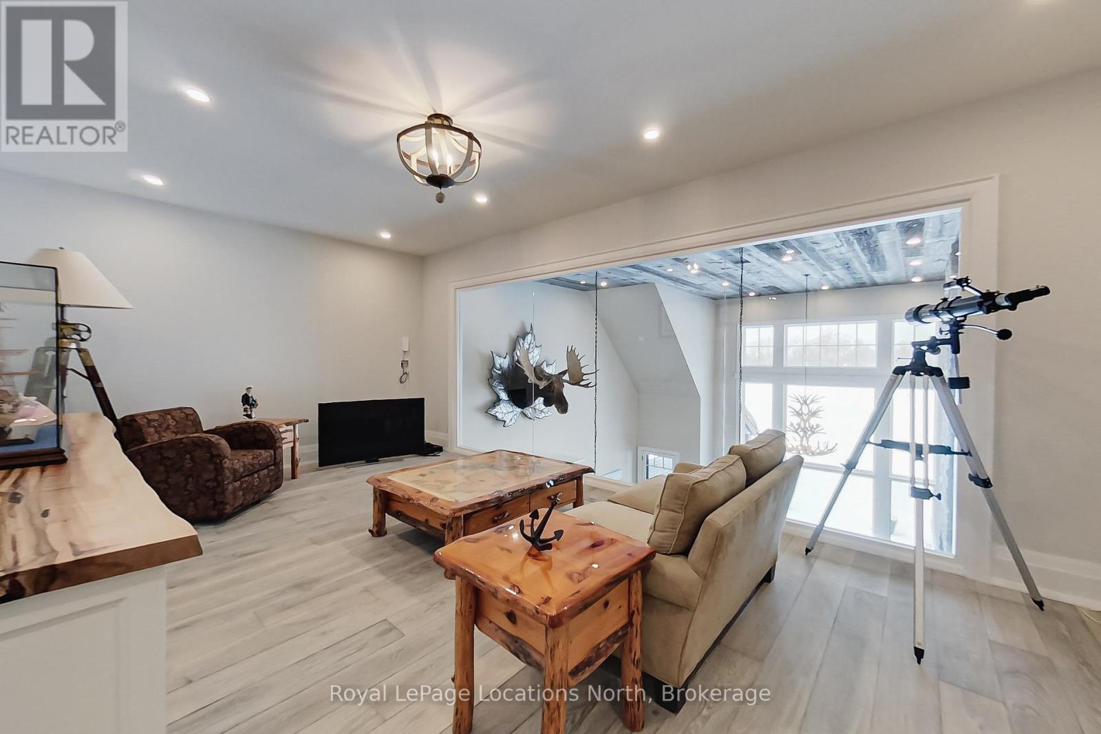 129 Georgian Bay Lane, Blue Mountains, Ontario  N0H 1J0 - Photo 31 - X12218042